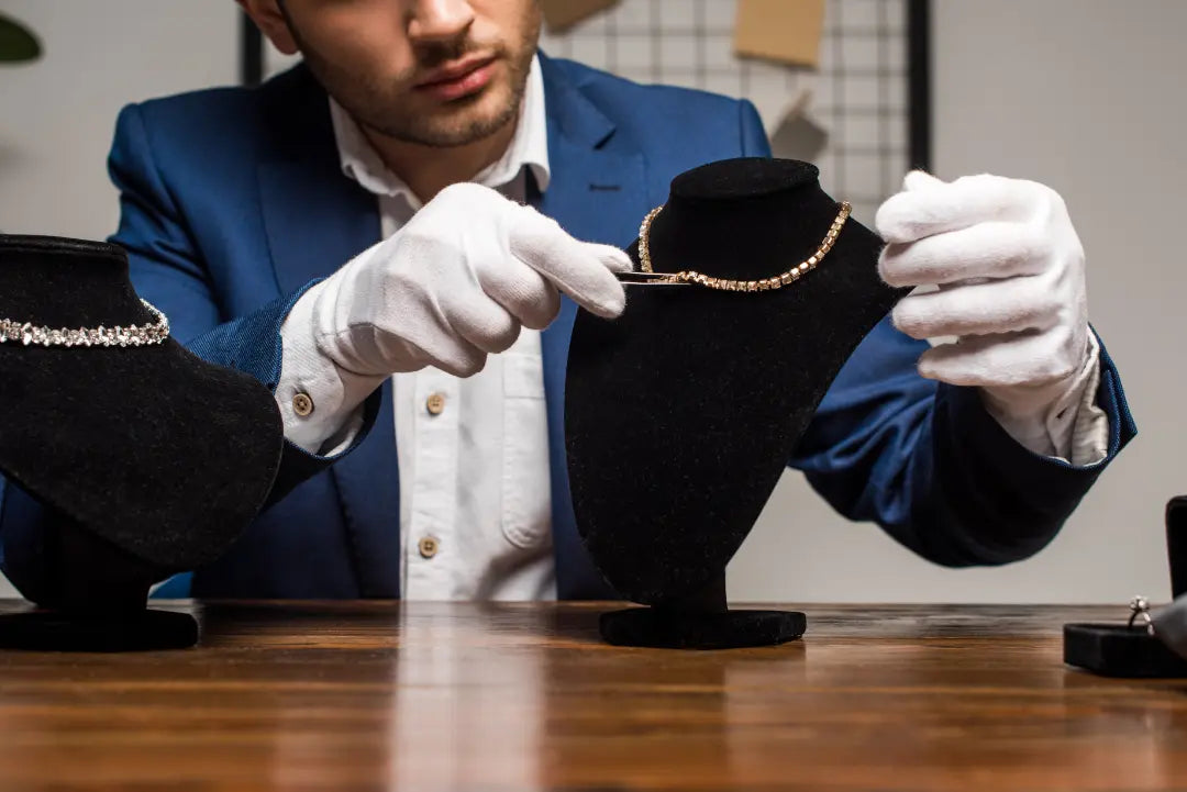 What Are Cuban Link Chains & How Do You Choose the Right One?