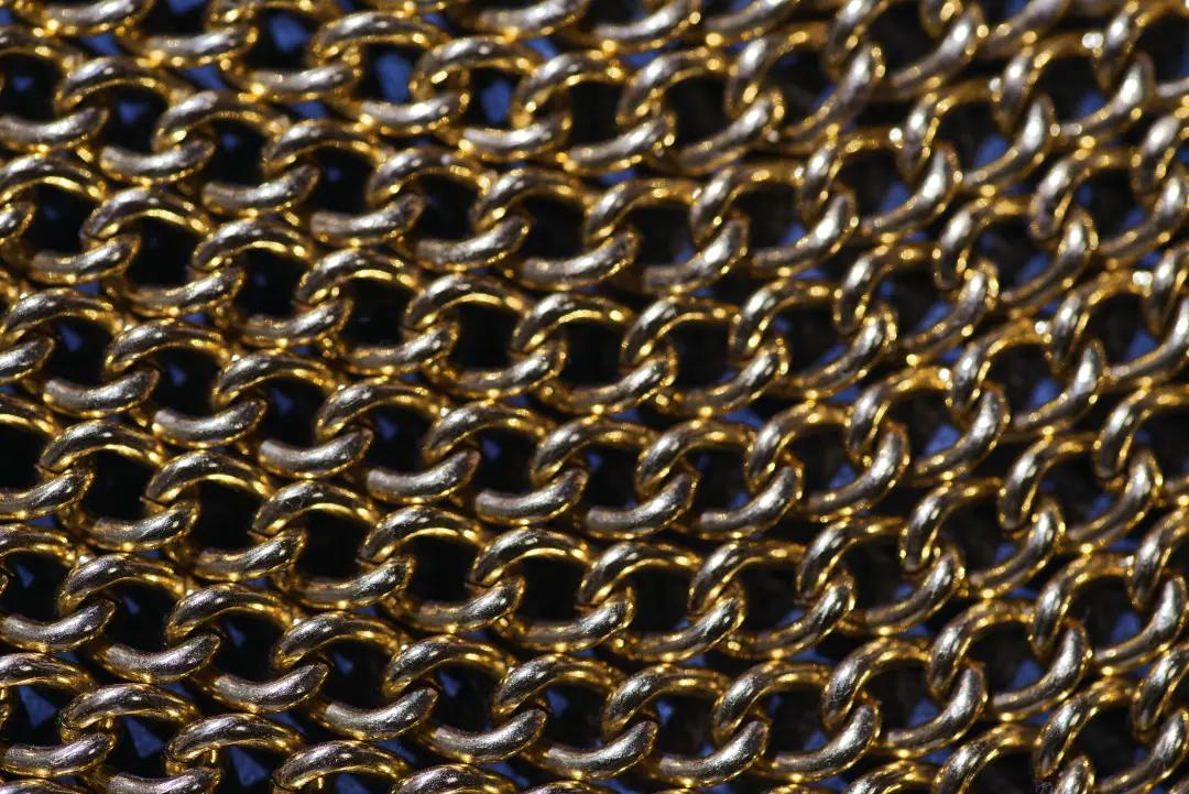 Box Chain vs Cuban Link: Which Necklace Chain Style is Best for You?