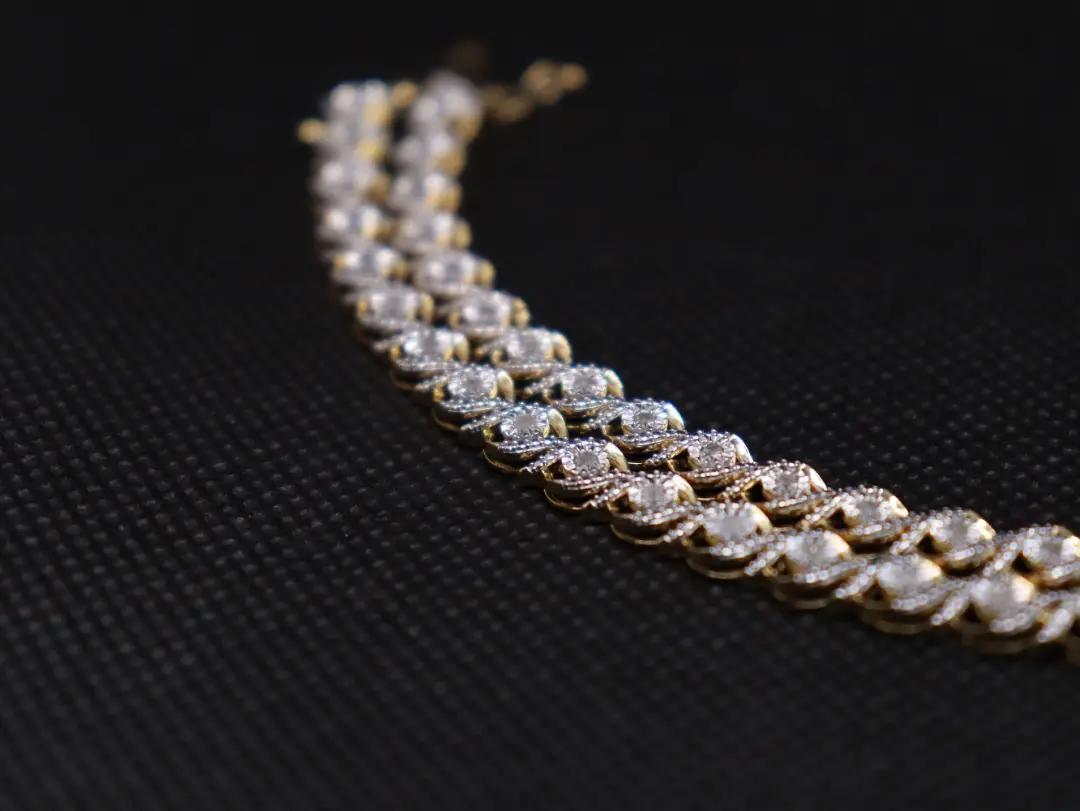 3mm vs 5mm Tennis Chain: Which One is Right for You?