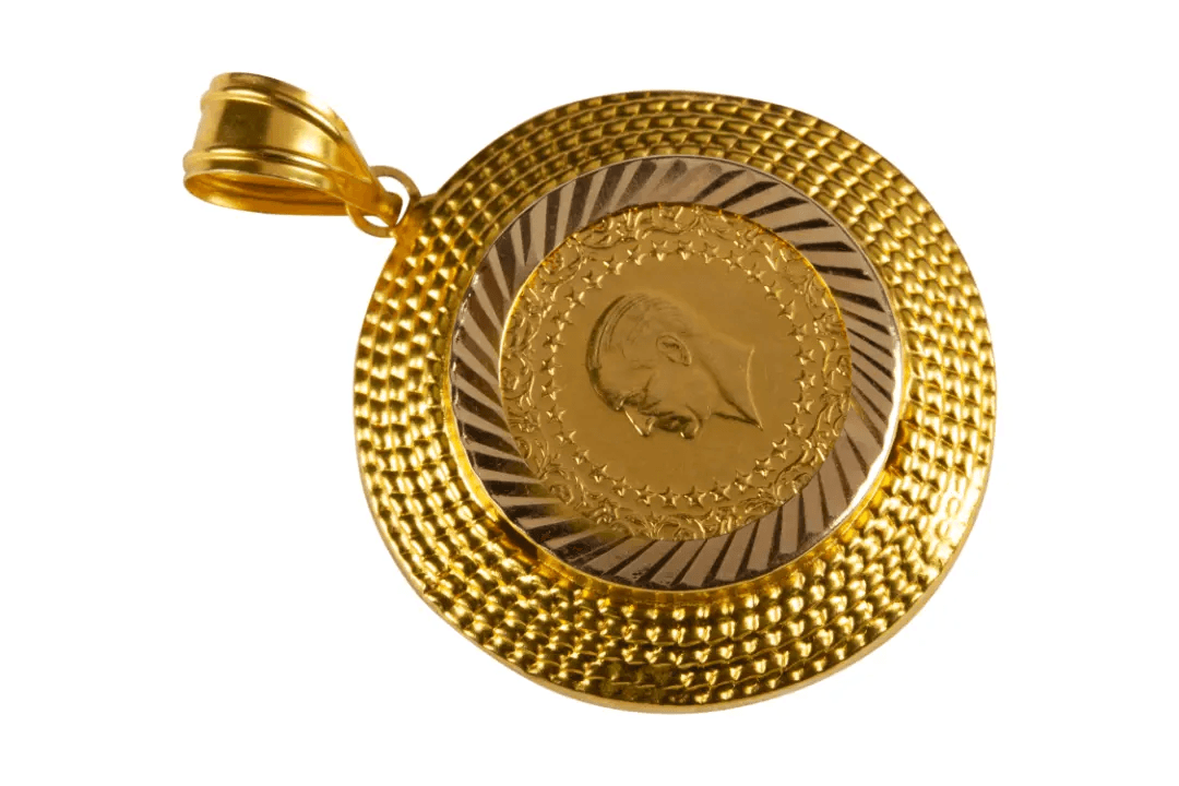 Top 12 Most Expensive Rapper Chains in the World