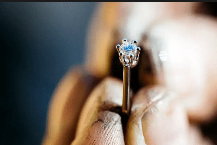 How to Customize Your Moissanite Ring for a Unique Style