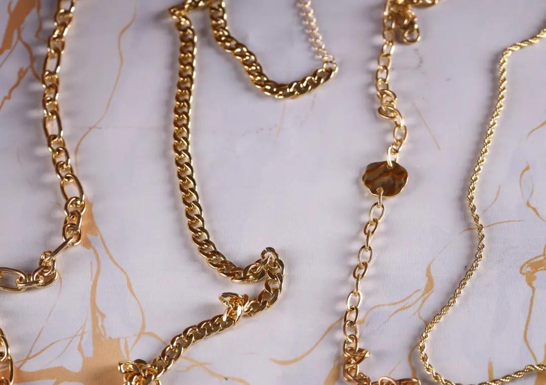 15 Types of Gold Chains: The Best Guide to Different Types of Gold Chains