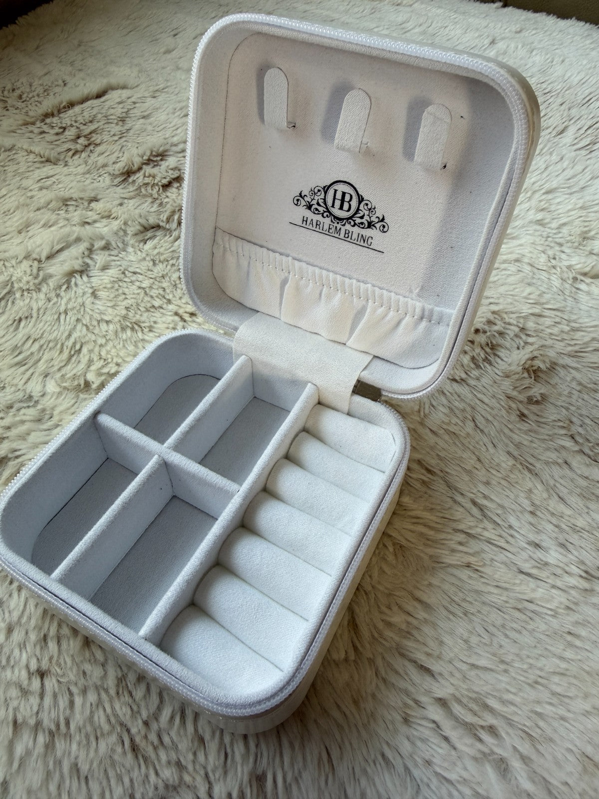 Harlembling Mini Leather Travel Jewelry Box Case - White