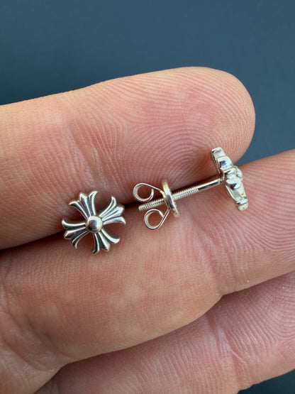 Hearts Of Chrome Cross Earrings - 925 Silver Oxidized - 8mm