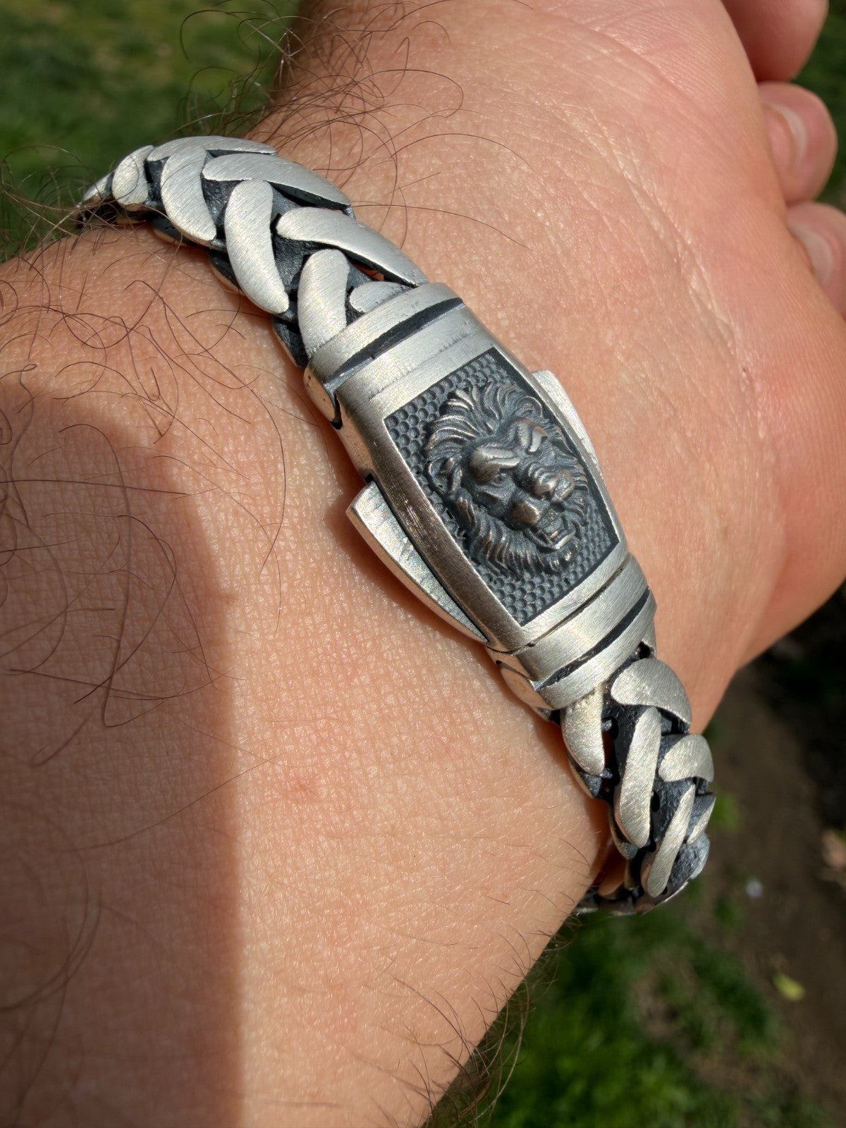 Wheat Link Bracelet With Custom Lion Sleek Clasp - 925 Sterling Silver Oxidized Gunmetal - 7"-9" - 10mm