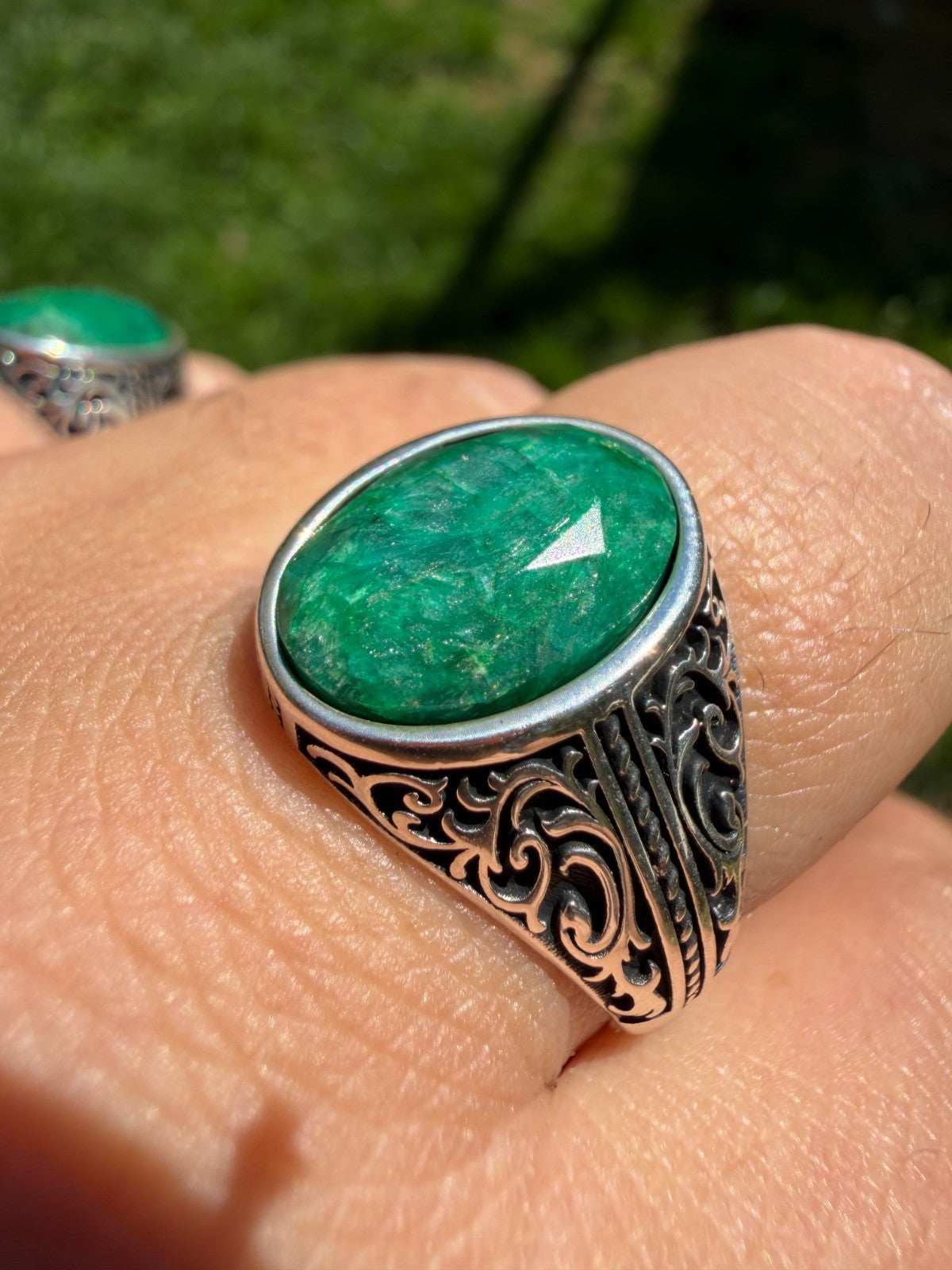 Columbian King Ring - 925 Silver Oxidized - Genuine Green Emerald Stone
