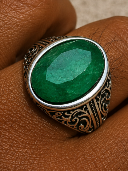 Columbian King Ring - 925 Silver Oxidized - Genuine Green Emerald Stone