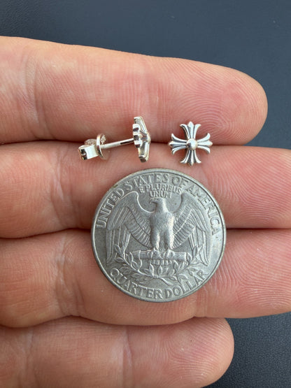 Hearts Of Chrome Cross Earrings - 925 Silver Oxidized - 8mm