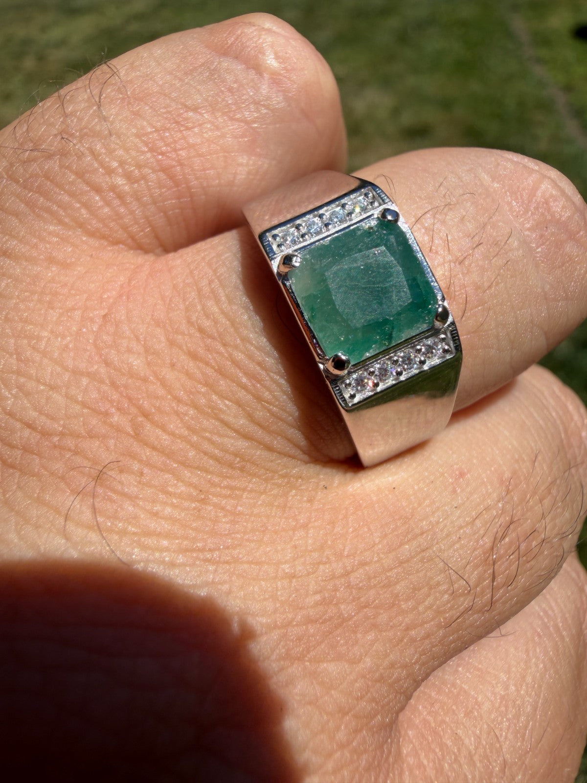 MOISSANITE Kingsmark Ring - 925 Silver - Genuine Green Emerald Stone