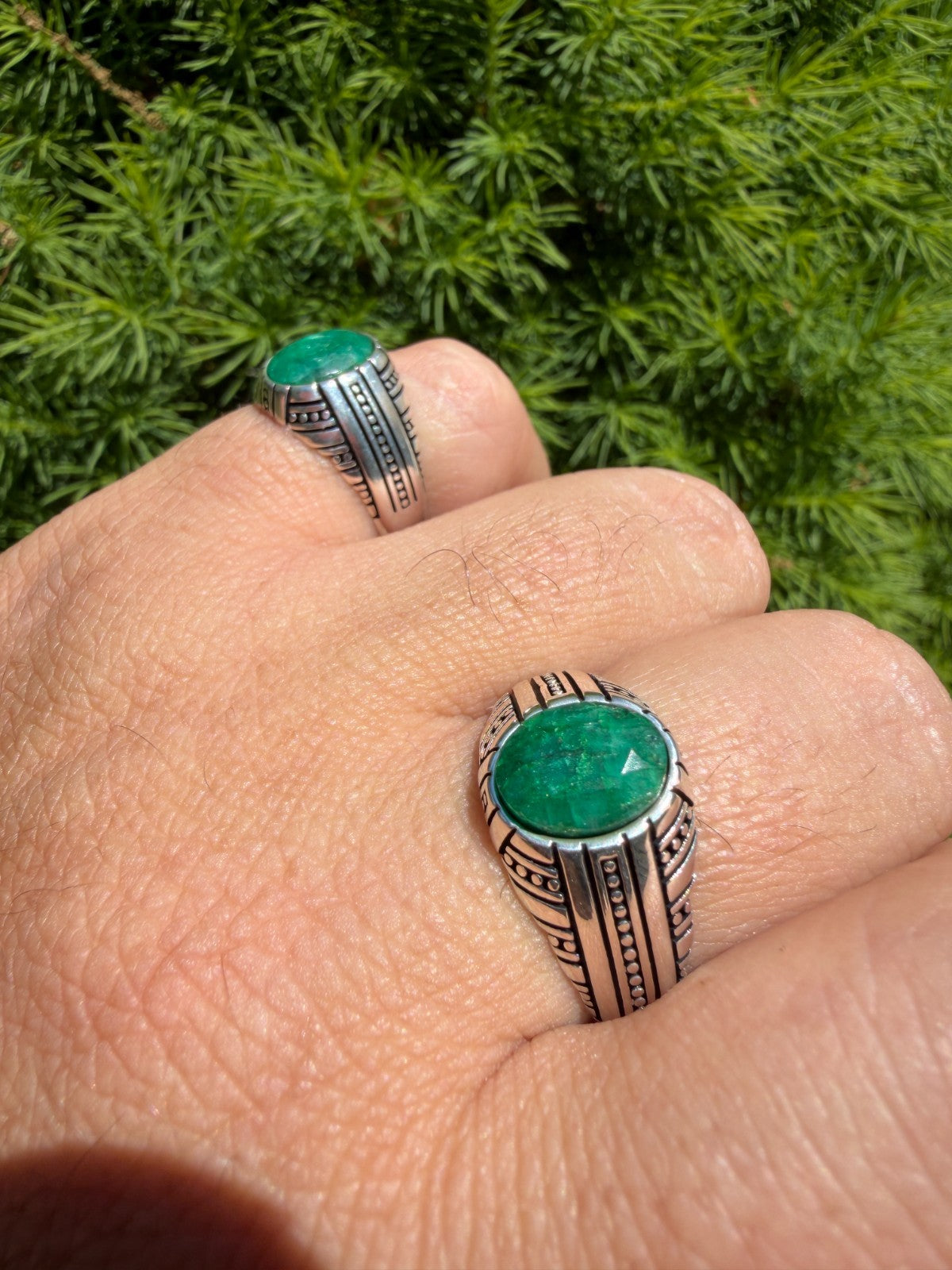 Royal Dynasty Ring - 925 Silver Oxidized - Genuine Green Emerald Stone