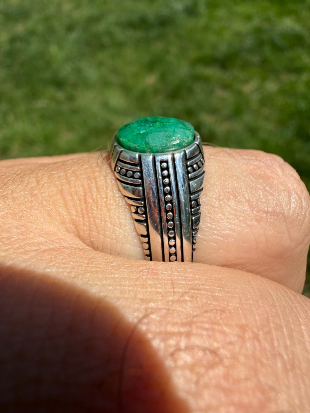 Royal Dynasty Ring - 925 Silver Oxidized - Genuine Green Emerald Stone