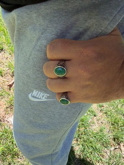 Columbian King Ring - 925 Silver Oxidized - Genuine Green Emerald Stone
