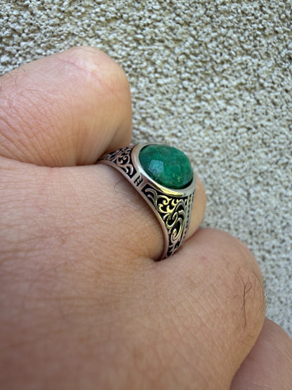 Columbian King Ring - 925 Silver Oxidized - Genuine Green Emerald Stone
