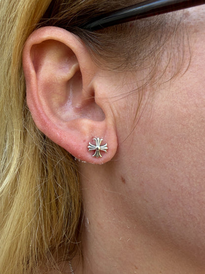 Hearts Of Chrome Cross Earrings - 925 Silver Oxidized - 8mm