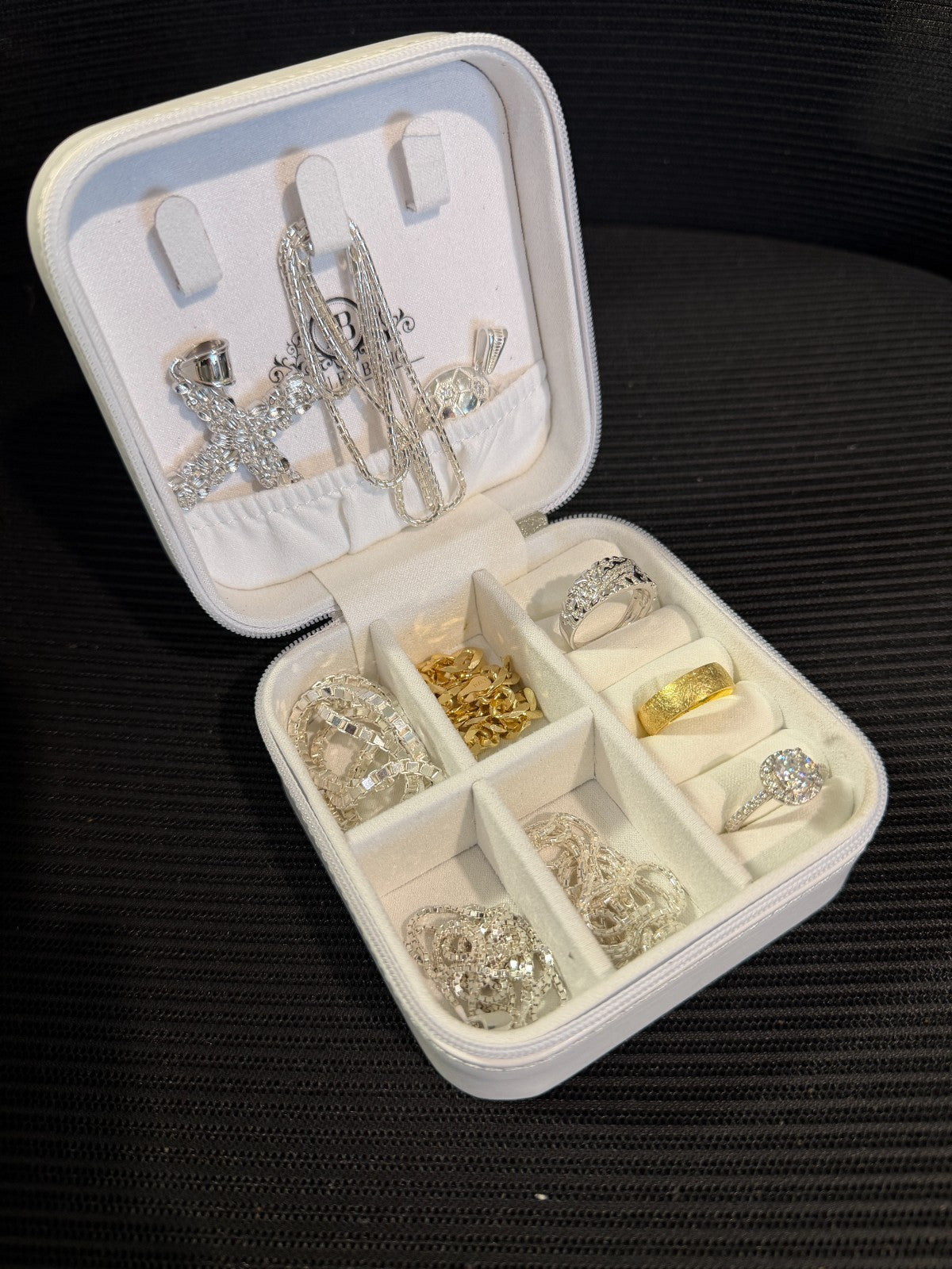 Harlembling Mini Leather Travel Jewelry Box Case - White