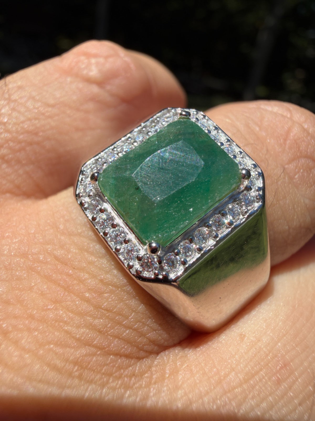 MOISSANITE Cardinal Crown Ring - 925 Silver - Genuine Green Emerald Stone