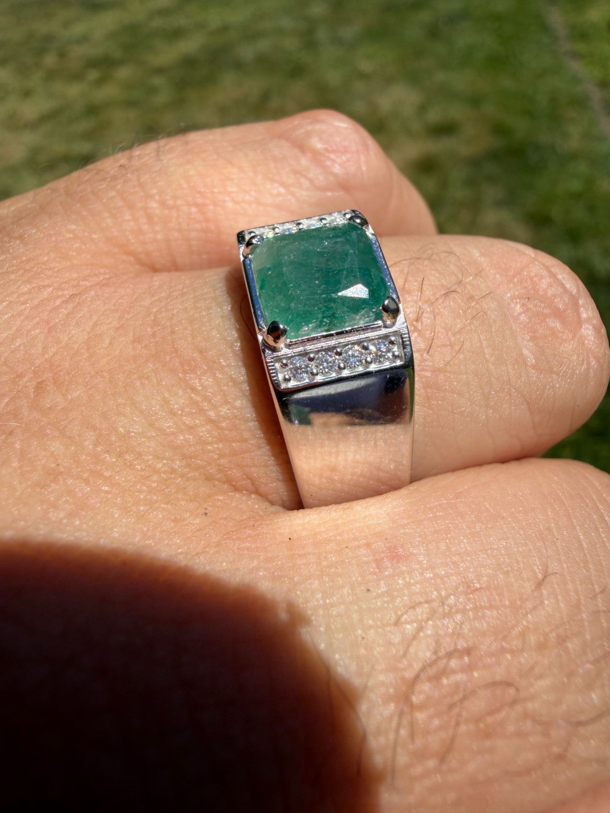 MOISSANITE Kingsmark Ring - 925 Silver - Genuine Green Emerald Stone