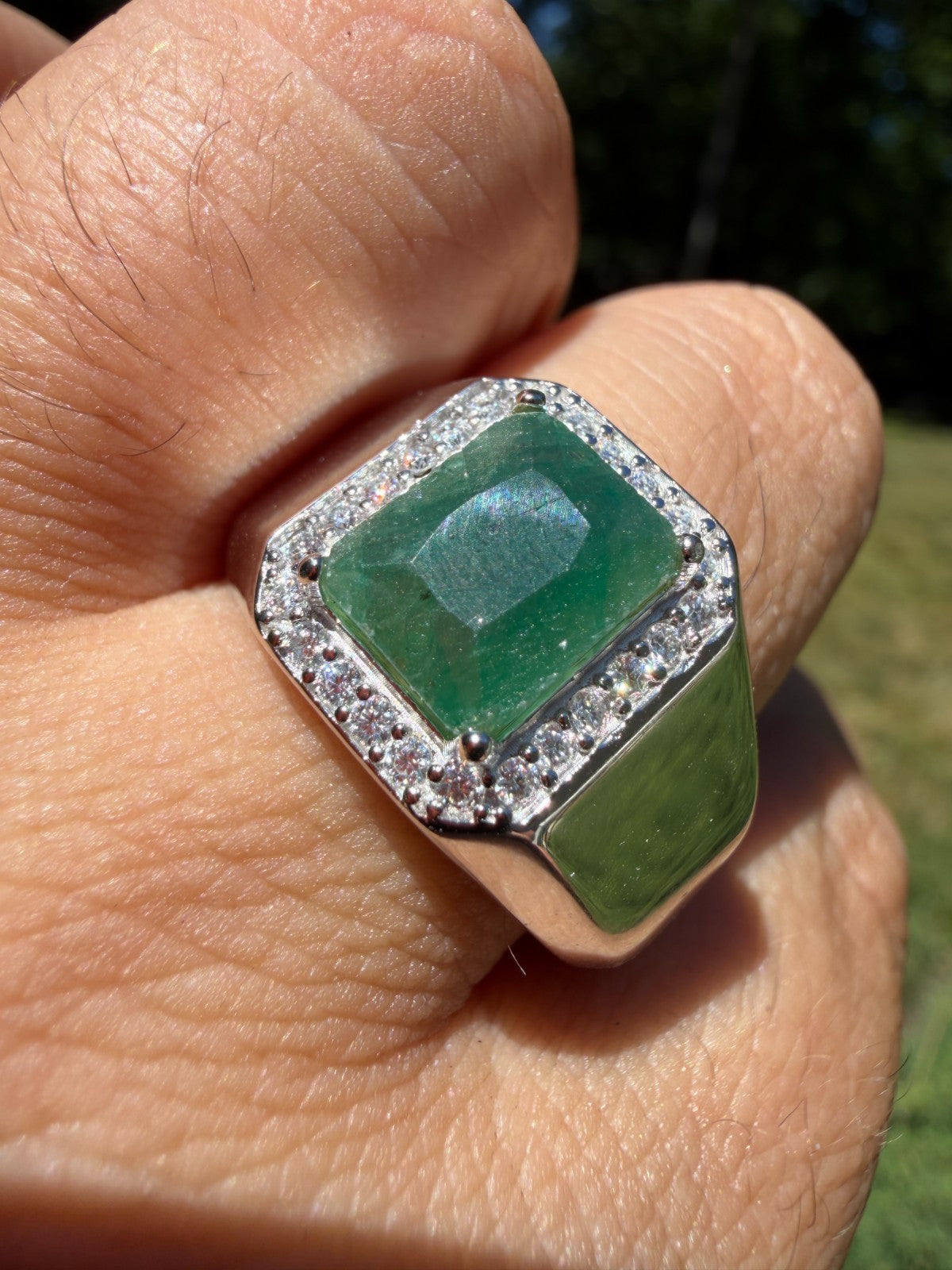MOISSANITE Cardinal Crown Ring - 925 Silver - Genuine Green Emerald Stone