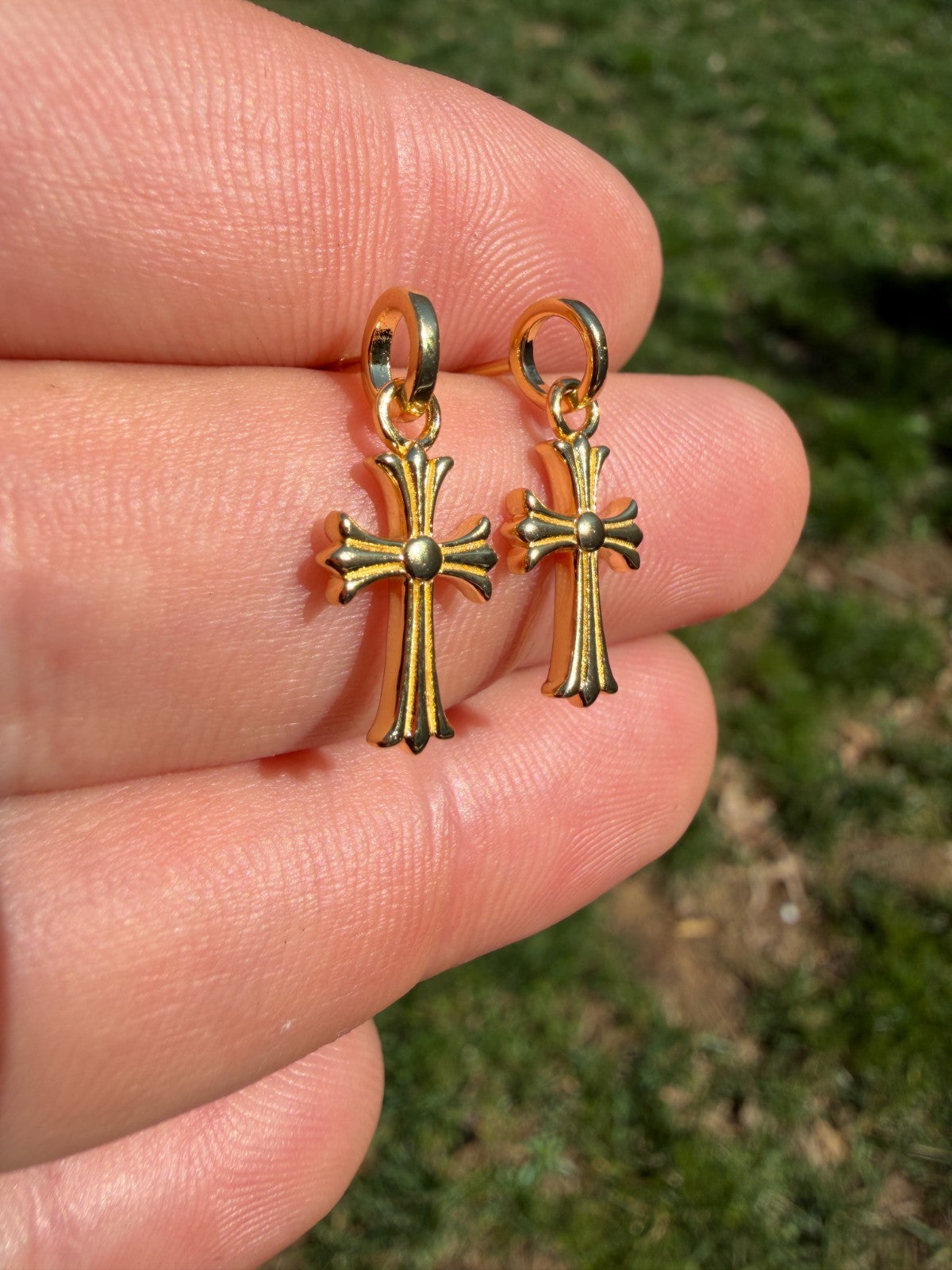 Hearts Of Chrome Studs W. Dangle Cross Earrings - 14k Gold Vermeil 925 Silver