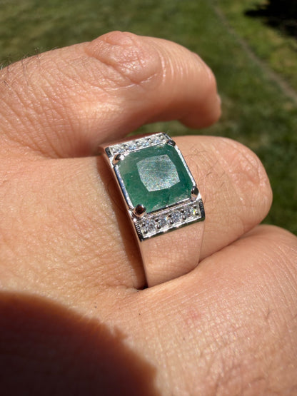 MOISSANITE Kingsmark Ring - 925 Silver - Genuine Green Emerald Stone