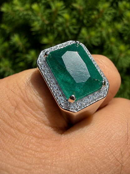 MOISSANITE Fortress Ring - 925 Silver - Genuine Green Emerald Stone
