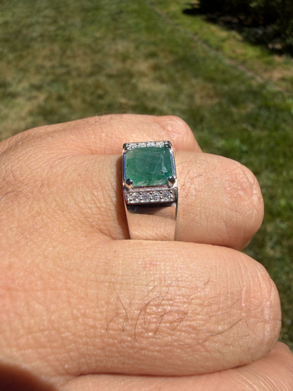 MOISSANITE Kingsmark Ring - 925 Silver - Genuine Green Emerald Stone