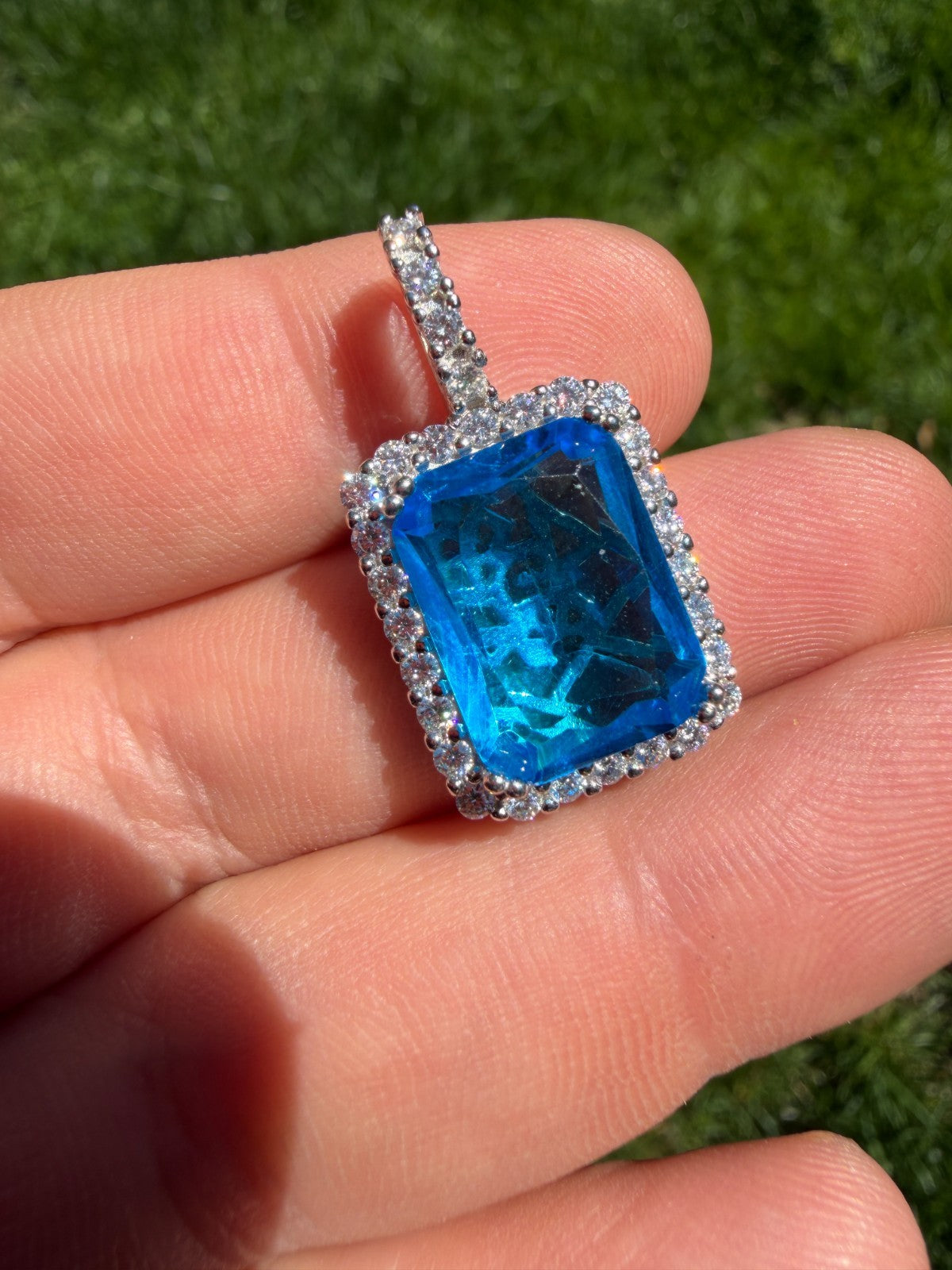 MOISSANITE Royalty Ocean Freeze Pendant - 925 Silver - Lab Aquamarine Stone