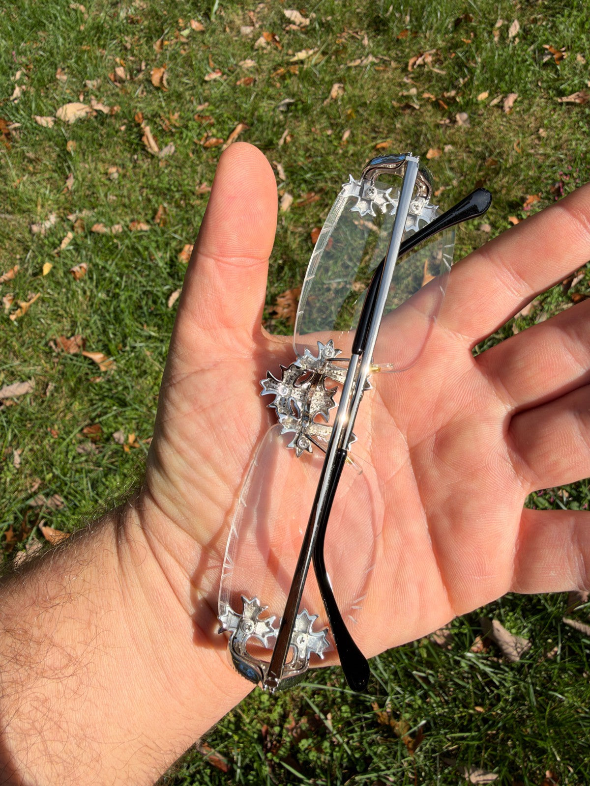 MOISSANITE Hearts Chrome Cross Iced Out Sunglasses - 925 Silver Buffs - Clear
