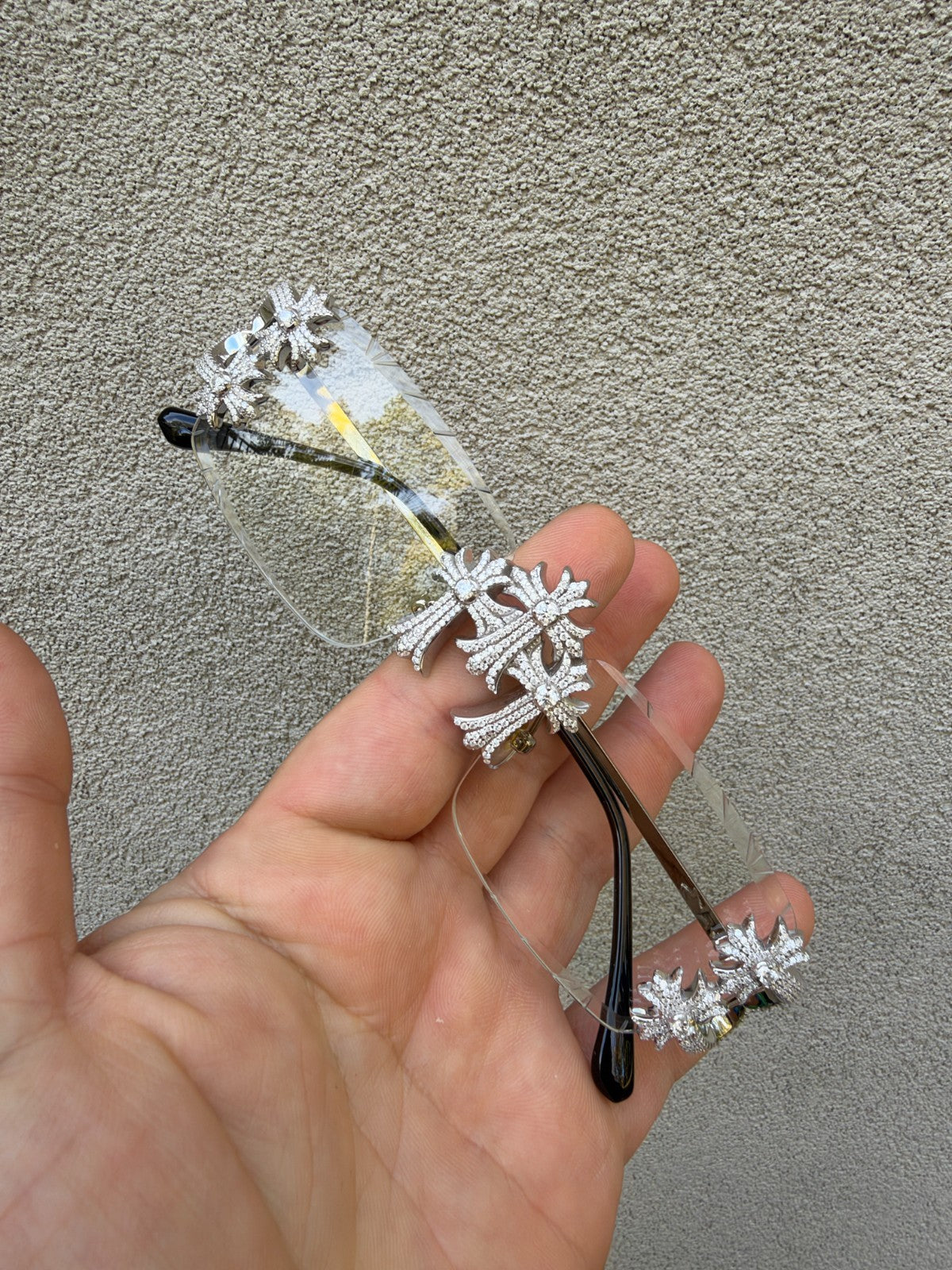 MOISSANITE Hearts Chrome Cross Iced Out Sunglasses - 925 Silver Buffs - Clear