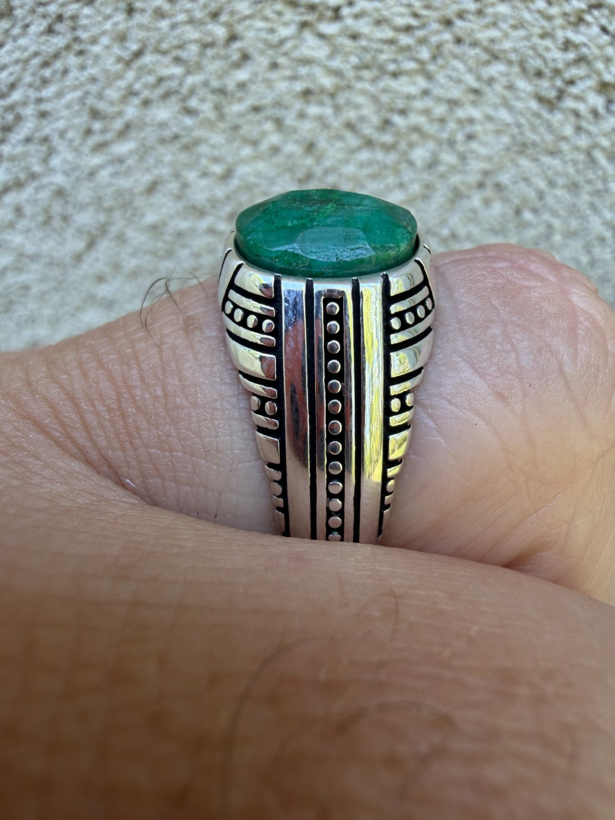 Royal Dynasty Ring - 925 Silver Oxidized - Genuine Green Emerald Stone
