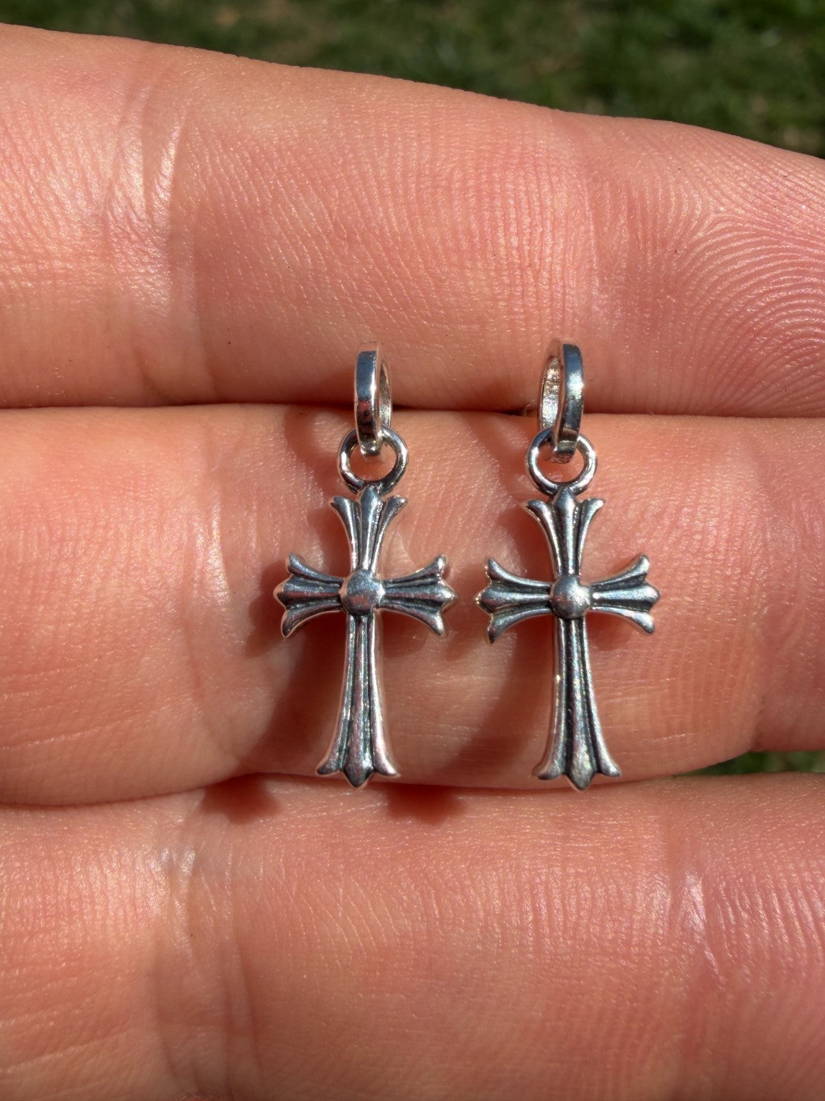 Hearts Of Chrome Studs W. Dangle Cross Earrings - 925 Silver Oxidized