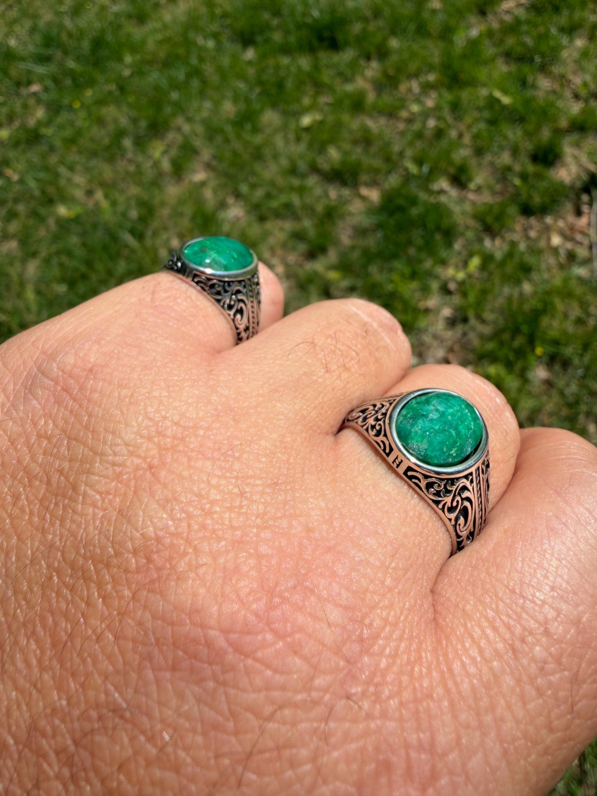 Columbian King Ring - 925 Silver Oxidized - Genuine Green Emerald Stone