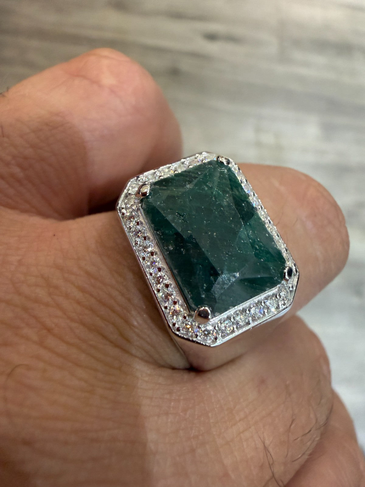 MOISSANITE Fortress Ring - 925 Silver - Genuine Green Emerald Stone