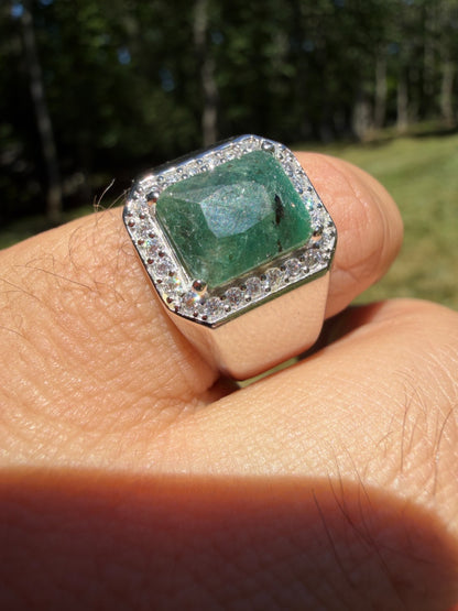 MOISSANITE Cardinal Crown Ring - 925 Silver - Genuine Green Emerald Stone