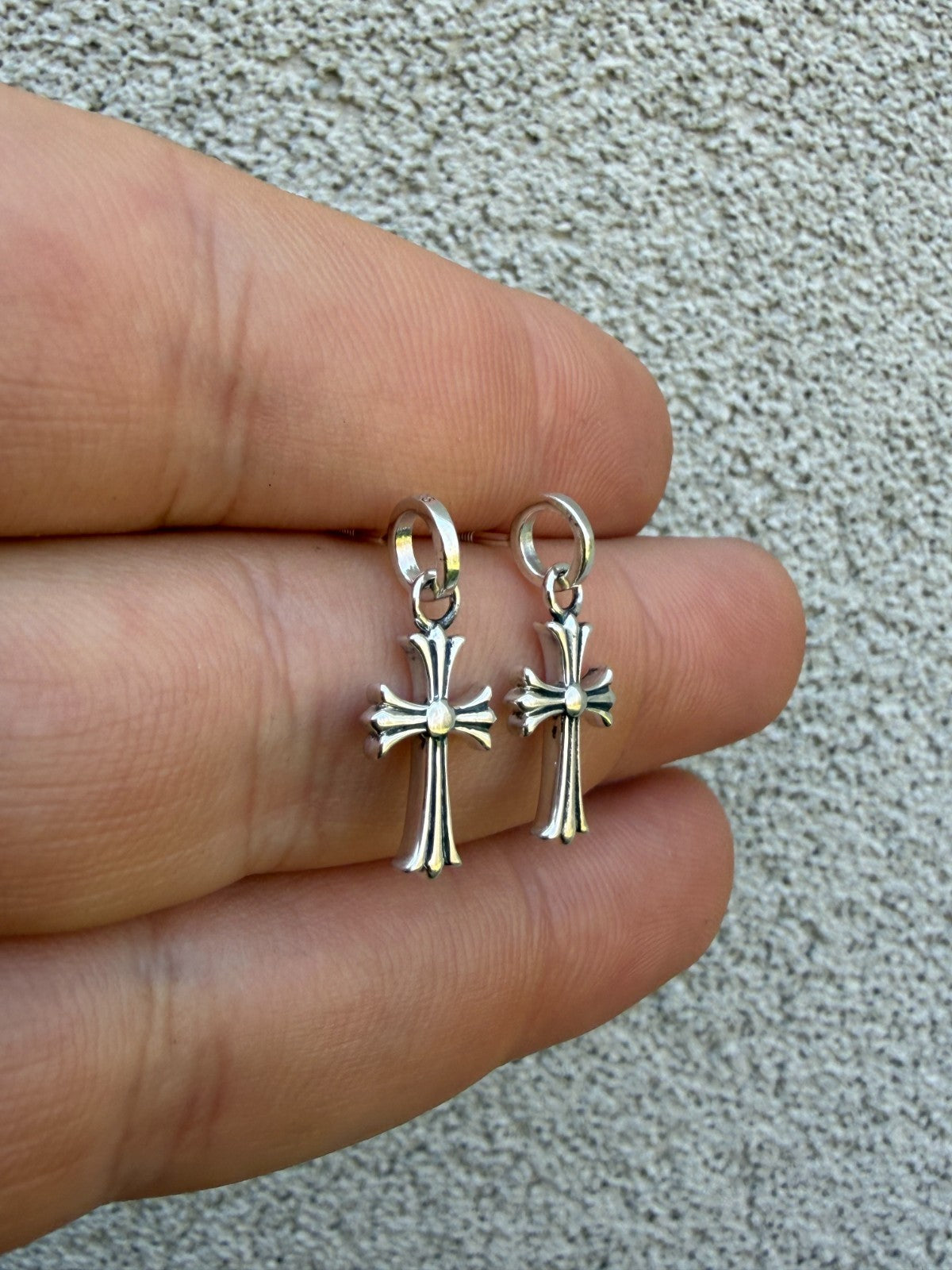Hearts Of Chrome Studs W. Dangle Cross Earrings - 925 Silver Oxidized