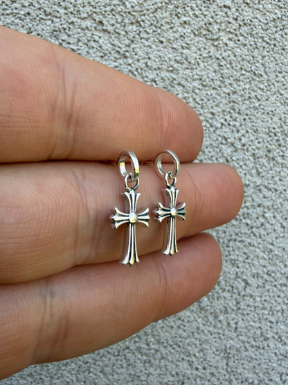 Hearts Of Chrome Studs W. Dangle Cross Earrings - 925 Silver Oxidized