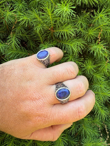 Columbian King Ring - 925 Silver Oxidized - Genuine Blue Sapphire Stone
