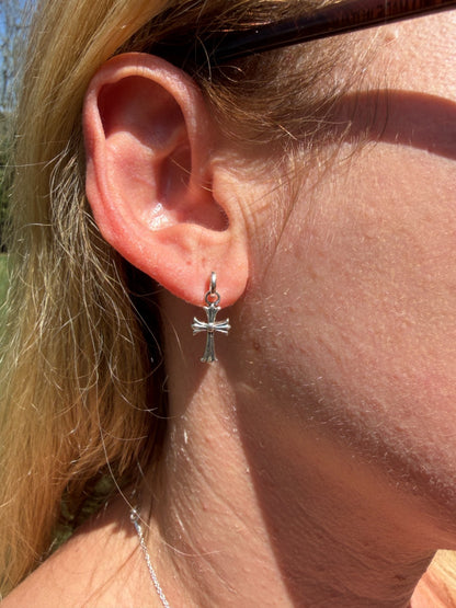 Hearts Of Chrome Studs W. Dangle Cross Earrings - 925 Silver Oxidized