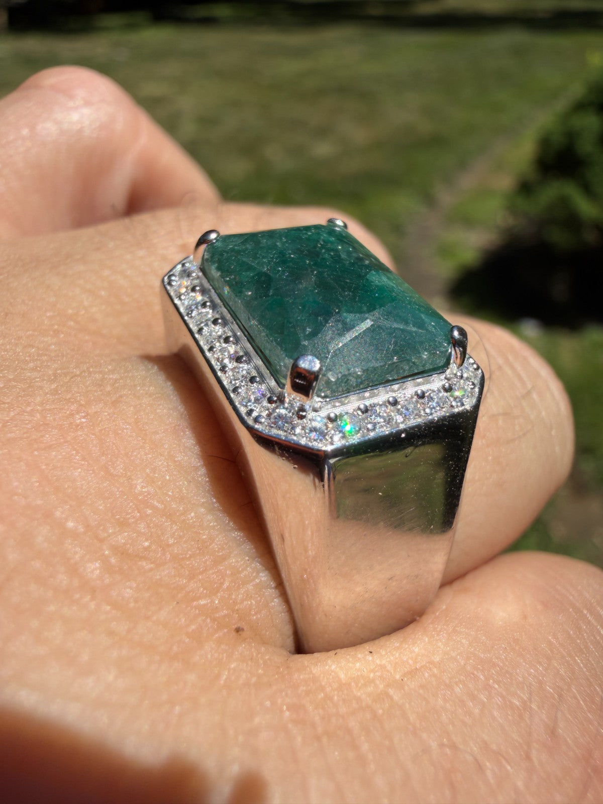 MOISSANITE Fortress Ring - 925 Silver - Genuine Green Emerald Stone