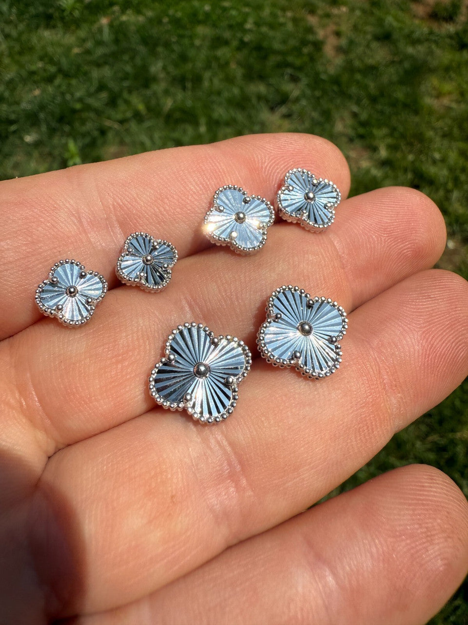 Diamond Cut Clover Earrings - 925 Silver - 8mm-12mm