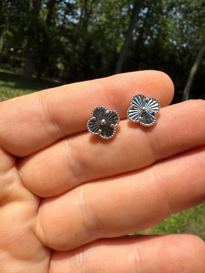 Diamond Cut Clover Earrings - 925 Silver - 8mm-12mm
