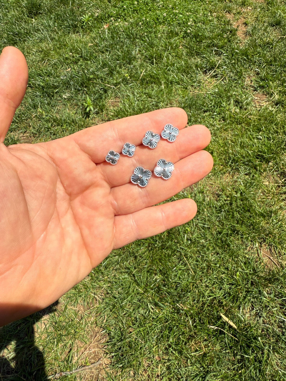 Diamond Cut Clover Earrings - 925 Silver - 8mm-12mm