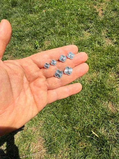 Diamond Cut Clover Earrings - 925 Silver - 8mm-12mm