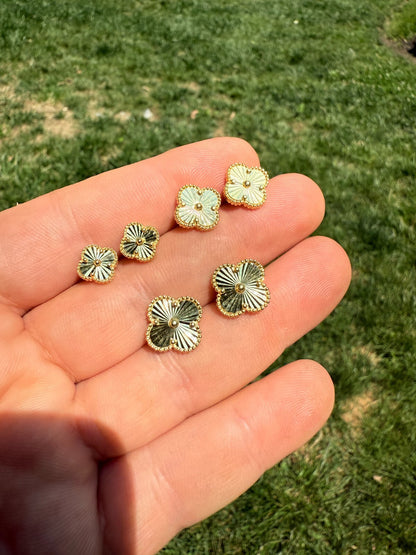 Diamond Cut Clover Earrings - 14k Gold Vermeil 925 Silver - 8mm-12mm