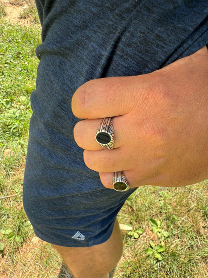 Navajo Tribe Ring - 925 Silver Oxidized - Genuine Black Onyx Stone