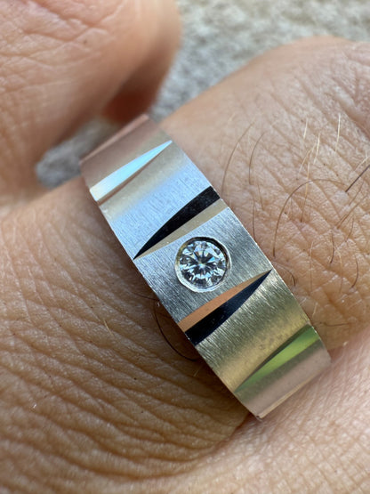 MOISSANITE Solitaire Diamond Cut Wedding Band Ring - 925 Silver