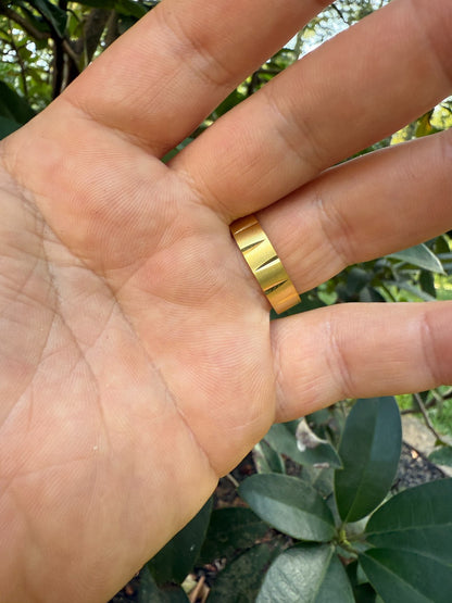 MOISSANITE Solitaire Diamond Cut Wedding Band Ring - 14k Gold Vermeil 925 Silver