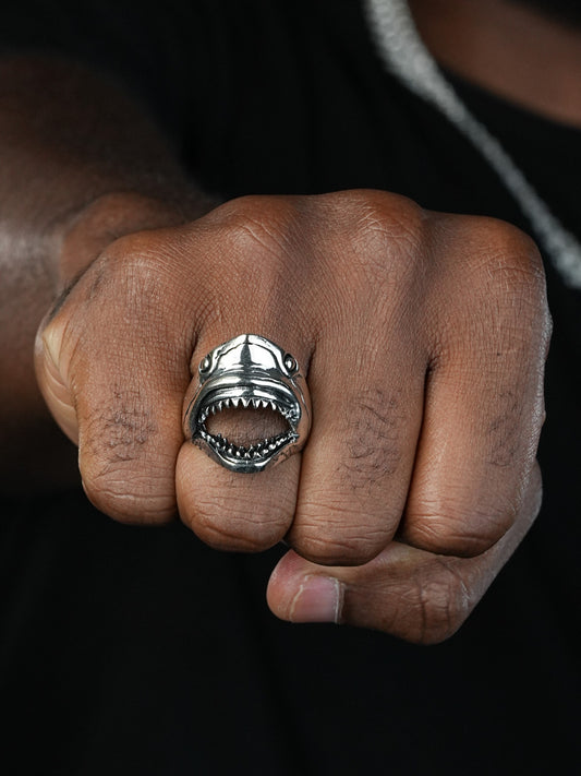 Shark Bottle Opener Ring - 925 Silver Oxidized - Plain