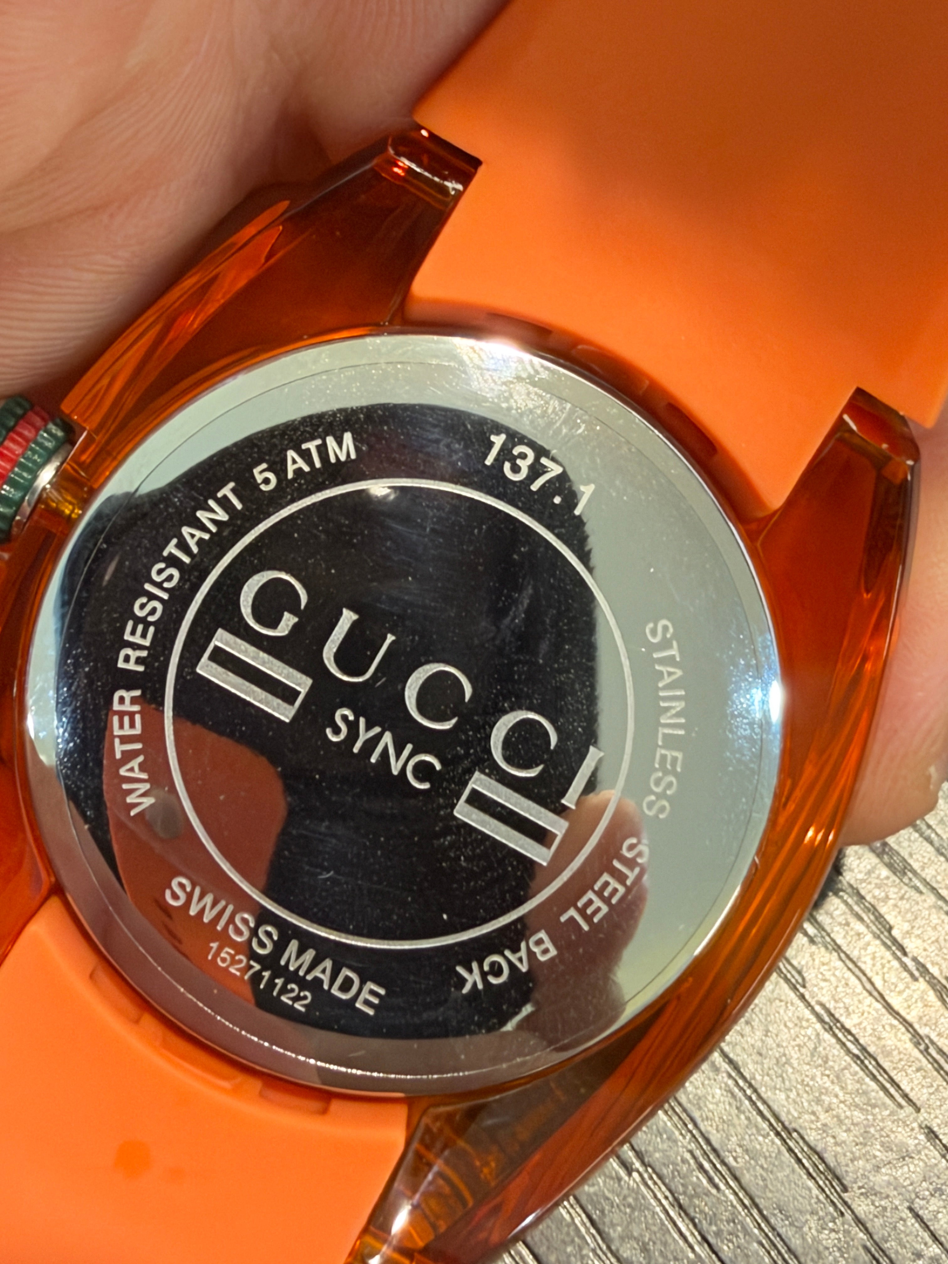 Orange GUCCI XXL Sync SYNC Swiss Made Watch 46mm YA137108