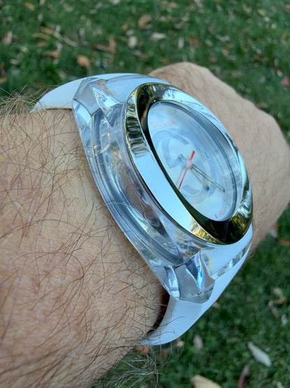 White GUCCI XXL Sync SYNC Swiss Made Watch 46mm YA137102